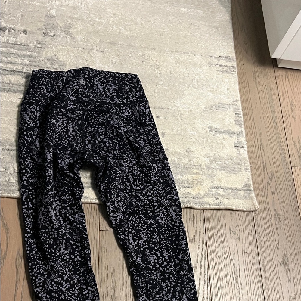 Cropped Lululemon Leggings